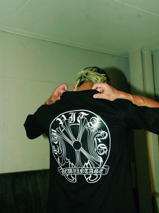 NV CROMYORK LEATHER WAPPEN TEE