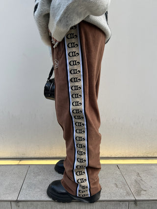 DL ICON LOGO SIDE LINE VELOR TRACK PANTS