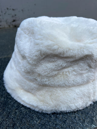 シャギーカラーファーハット 【ファーバケハ】