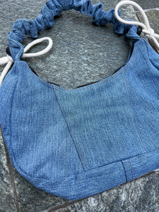 リメイク デニム ギャザーハンドルショルダー バッグ【サイズ調節可】#27