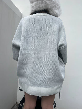 Rアルファベットビッグニットセーター