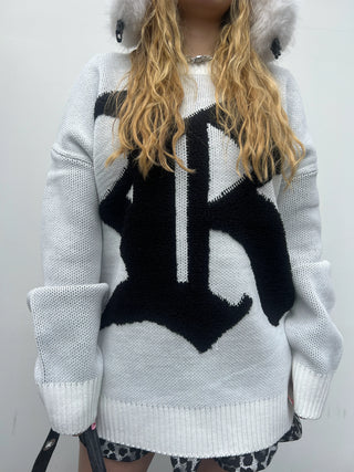 Rアルファベットビッグニットセーター