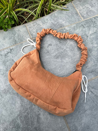 REMAKE SHOULDER BAG