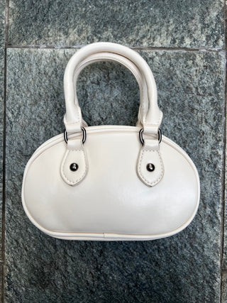 クロス エナメル ミニ ハンドバッグ【2WAY仕様】