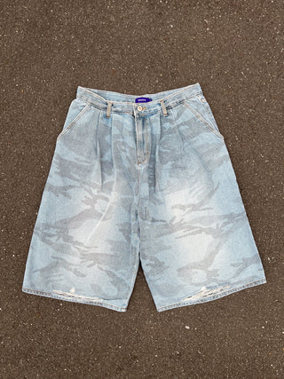 DENIM CAMO WIDE SHORTS　