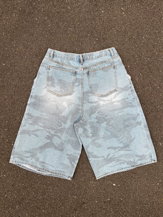 DENIM CAMO WIDE SHORTS　