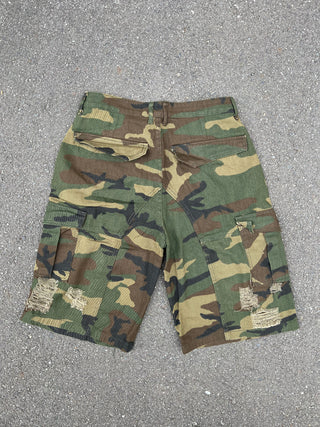DAMAGE CARGO CAMO SHORTS　