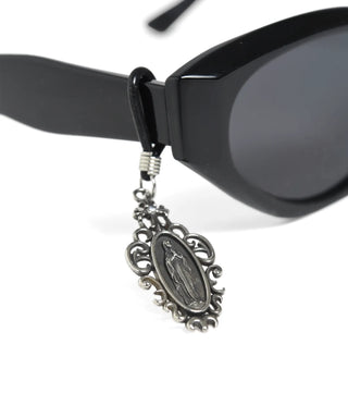 LITTLE SEONGSU CAT-EYE CHARM SUNGLASS